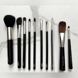 NARS & BODY SHOP Make-up Brushes
